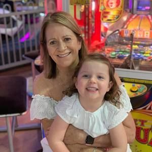 Meet your Posher, Paula